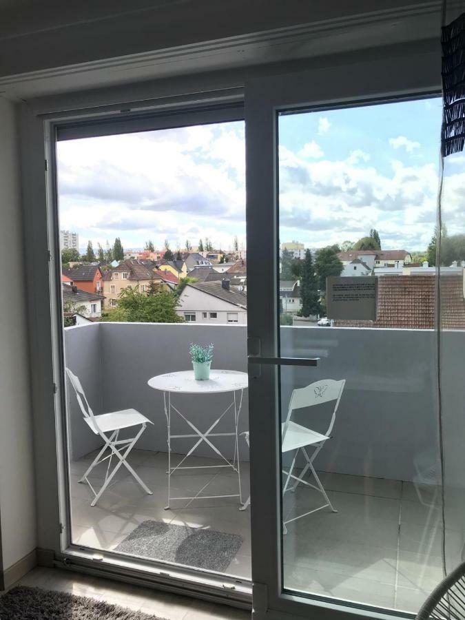 Joli Studio A Euroairport-Basel-Mulhouse-Freiburg Saint-Louis  Zewnętrze zdjęcie